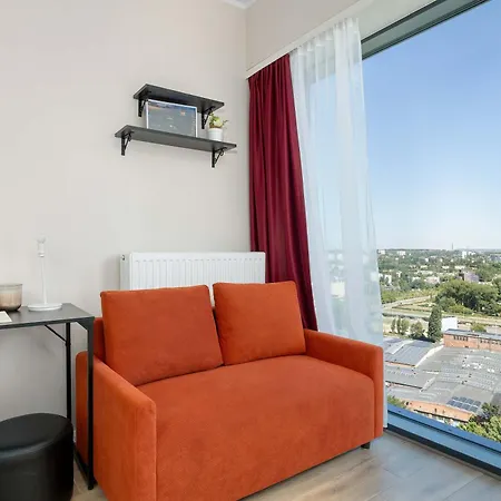 Funkcjonalne Z Klimatyzacja I Miejscem Do Pracy By Renters Διαμέρισμα